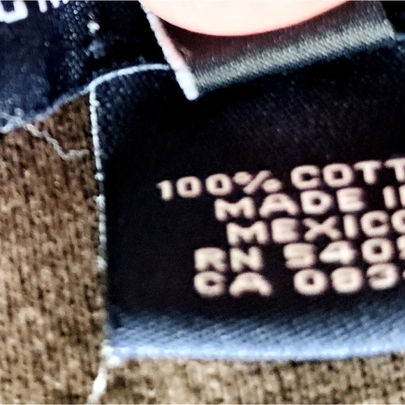 Jones New York Signature 100% cotton tops lot of 2 crew neck brown & creamy tan - Picture 7 of 16